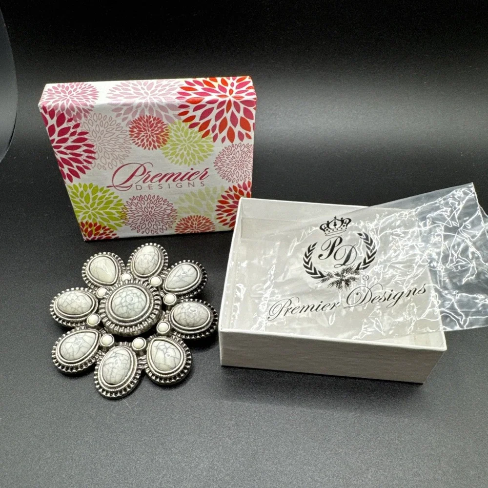 Premier Designs‎ Posy Brooch Or Necklace Pendant New Old Stock